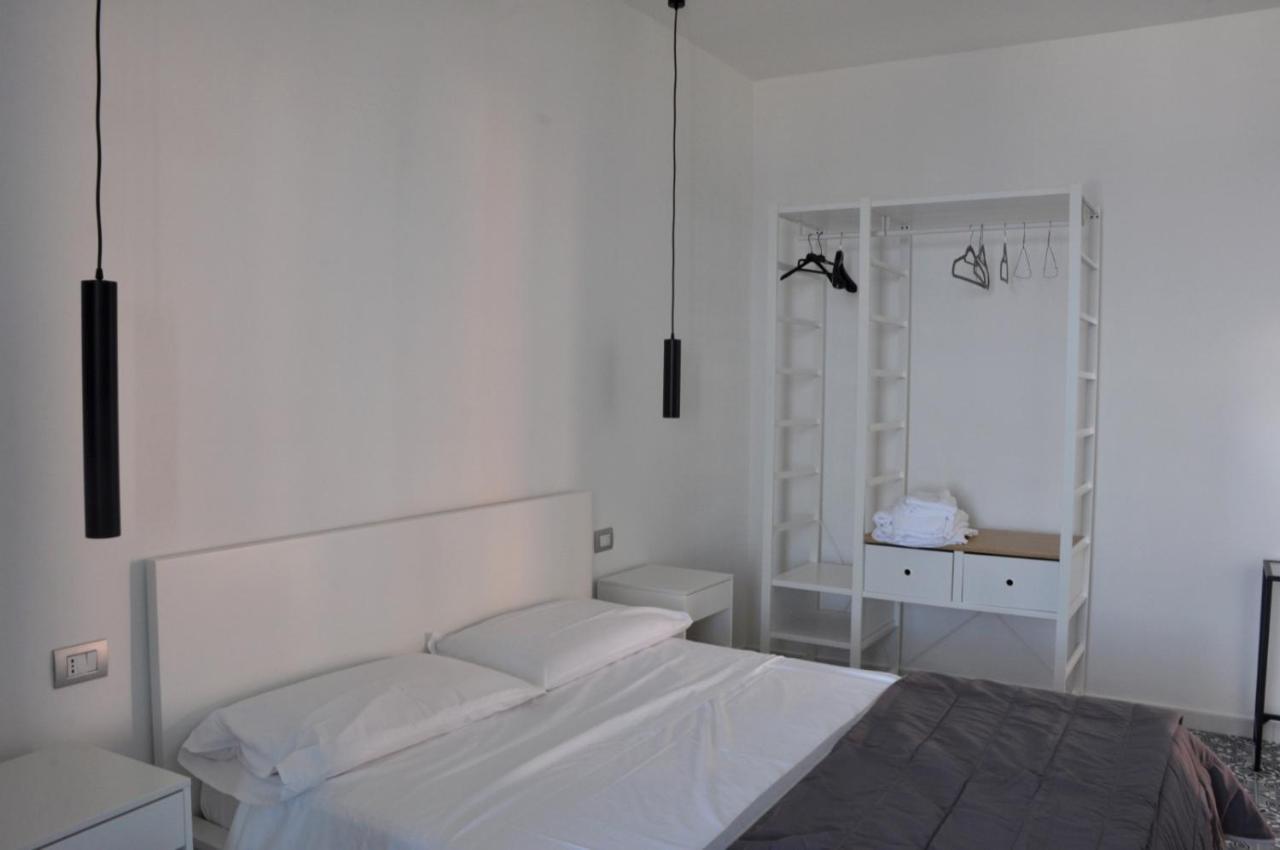 Calise Guest House Procida Buitenkant foto
